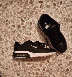 NIKE AIR MAX COME NUOVE 