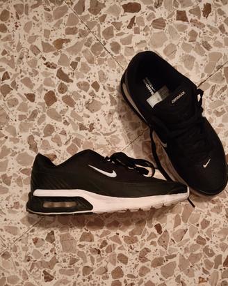 NIKE AIR MAX COME NUOVE 