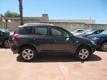 Toyota RAV 4 RAV4 2.2 D-4D 136 CV DPF Luxury