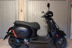 Vespa GTS 300 super Sport
