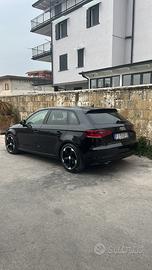 Audi A3 Sportback Nera - Business - motore nuovo!