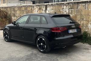 Audi A3 Sportback Nera - Business - motore nuovo!