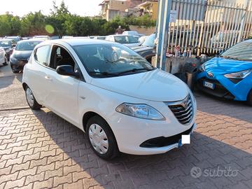 Lancia Ypsilon 1.2 69 CV 5 porte GPL Ecochic Elefa