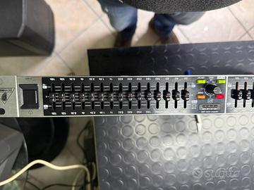 EQUALIZZATORE GRAFICO A 15 BANDE STEREO fbq1502