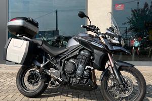 TRIUMPH TIGER EXPLORER +ACCESSORI +CONSEGNA ITALIA