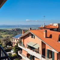 Appartamento panoramico con garage monterotondo