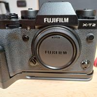 Fujifilm X T2 con obiettivo sigma 30 mm 1.4