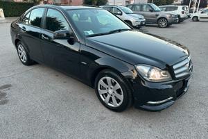 Mercedes Benz C220