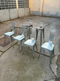 Sedie in metallo piu due sgabelli