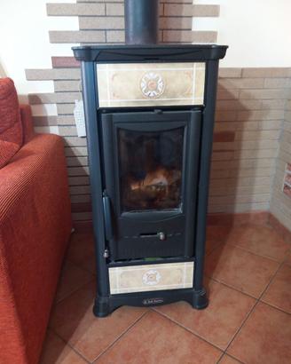 Stufa a legna Dal Zotto mod. Ombretta da 6 kw