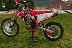 Honda CRF r  250 4t 