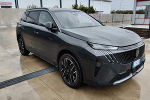 Peugeot 5008 Hybrid 145 e-DCS6 Allure 7 posti