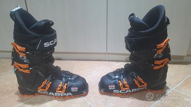 Scarponi scialpinismo