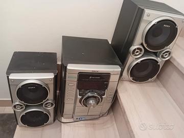 stereo funzionante con casse