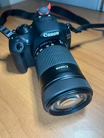 Canon eos 2000D + 2 obbiettivi