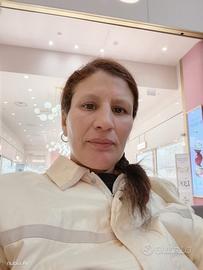 Pulizie, baby sitter, cameriera, cameriera ai pian