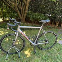 Bici Canyon ULTIMATE in Carbonio monoscocca