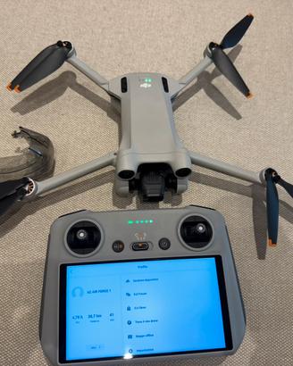 Drone DJI MINI 3 Pro con telecomando RC schermo