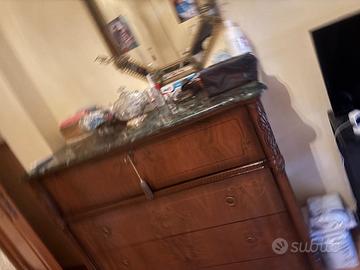 Cassettone con comodini