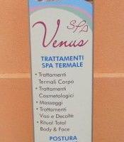 TOTEM PUBBLICITARIO BIFACCIALE sconto 50%