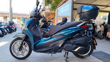 PIAGGIO BEVERLY 400 HPE