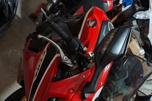 Honda CBR 1000 fireblade