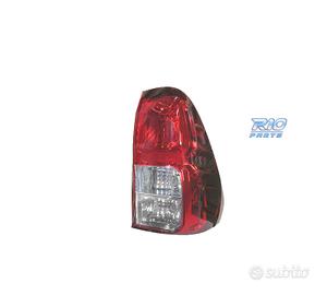 FANALE DESTRO PER TOYOTA HILUX 15-20