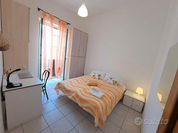 FRONTE MARE, GANZIRRI-CAPO PELORO, 5 persone