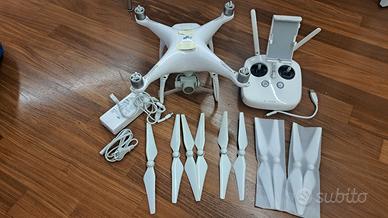 drone dji phantom 4 usato