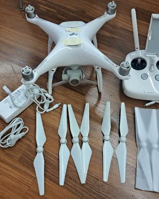 drone dji phantom 4 usato