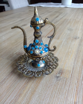 Oggetto decorativo in ottone