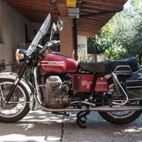 MOTO GUZZI V7 at 850