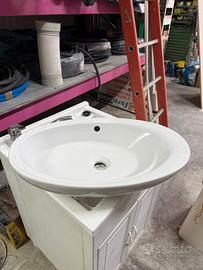 LAVABO OVALE BIANCO DA INCASSO € 30