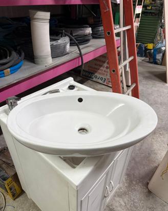 LAVABO OVALE BIANCO DA INCASSO € 30