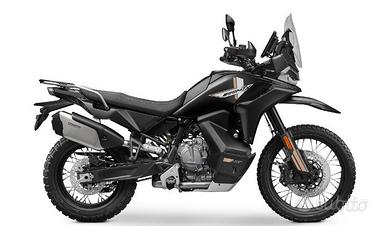 Cf Moto 800MT-X H83 KM ZERO 1 MOTO DISPONIBILE