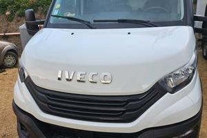Iveco daily 35c16 Motore 3000cc anno 2023