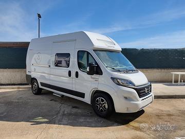 Dreamer Family Van