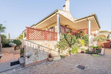 Villa a Schiera a Fiumicino 4 locali