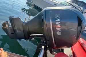 Motore fuoribordo Yamaha 250 cv