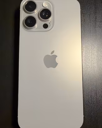 iPhone 15 Pro Max