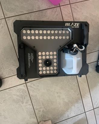 macchina del fumo verticale blaze da 2200w