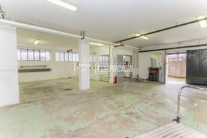 MAGAZZINO DI 130 MQ LIBERO SUBITO