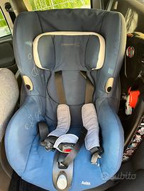 Seggiolino auto girevole