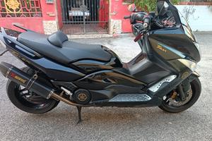 Yamaha tmax