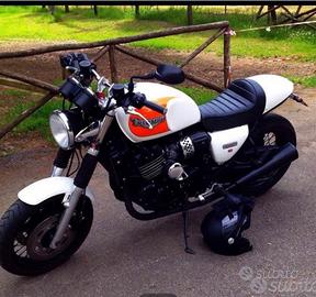 Triumph thunderbird sport 900