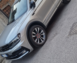 Volkswagen tiguan 2017