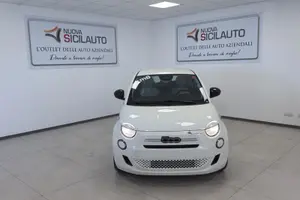 FIAT 500 Hybrid Hybrid Icon