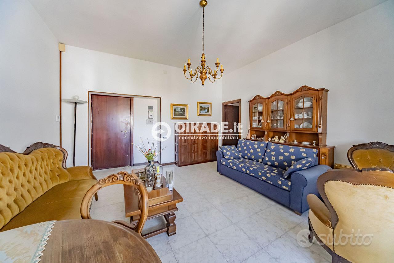 Apartment in Cagliari, Sant'Avendrace, Sant'Avendrace-Santa Gilla - Vista 2