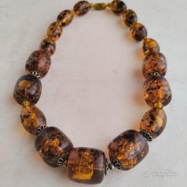 Collana vintage bigiotteria perle resina ambra