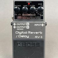 Boss RV-3